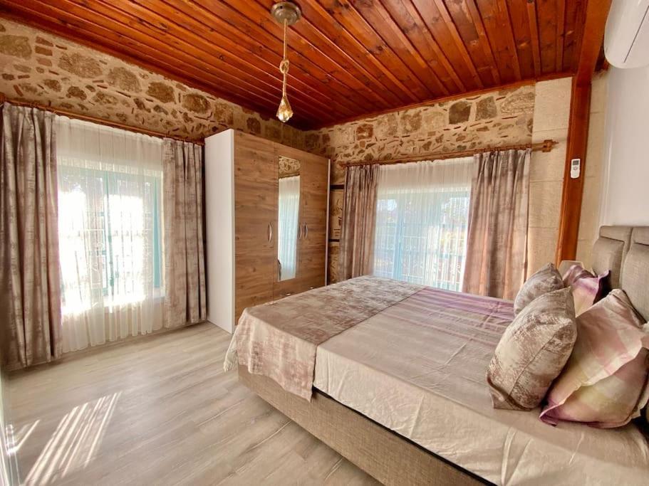 Oldtown Family Fisher Suit With 3 Bedrooms Daire